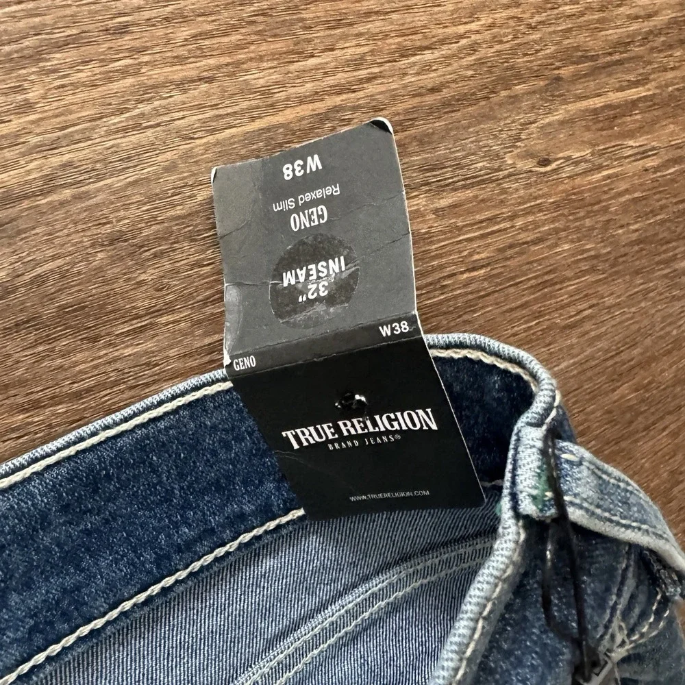 NWT True Religion Geno SN Flap Slim Medium‎ Autumn Wash Blue Jeans Sz 38x32